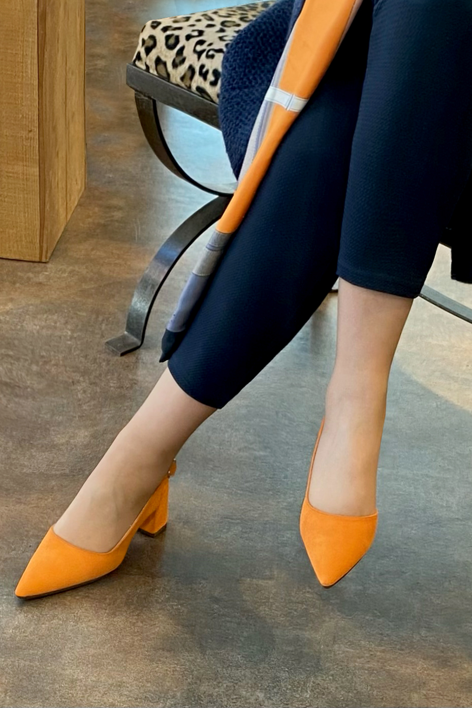 Apricot orange women's slingback shoes. Pointed toe. Medium flare heels. Worn view - Florence KOOIJMAN